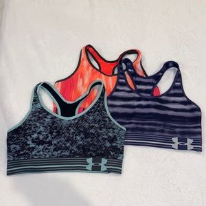 3 UNDER ARMOUR SPORTS BRAS